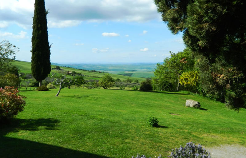 De tuin met uitzicht op Val d'Orcia